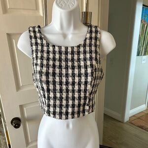Audrey Plaid Sleeveless Black and White Houndstooth Like Crop Top Size Small